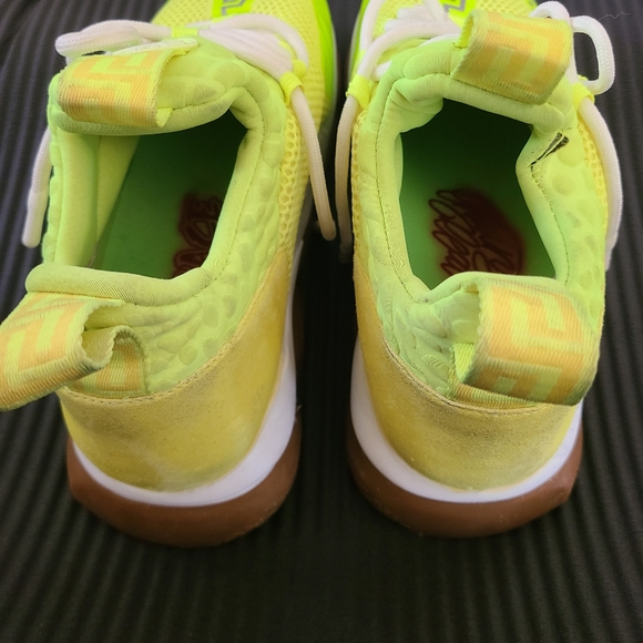 Versace Sneakers - Picture 4 of 6